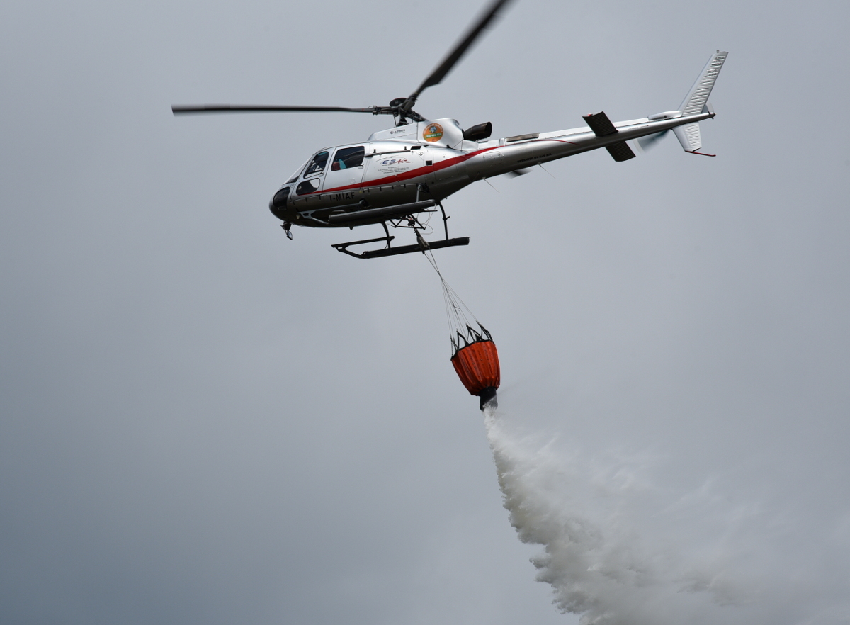 Immagine Spenti gli incendi sull’Argentario e nel comune di Calci. Bruciati 3 ettari di bosco